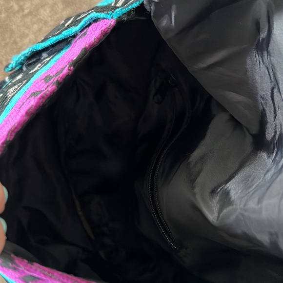 NWOT Purple Blue Tribal Messenger Bag - Adjustable Strap - Picture 4 of 7